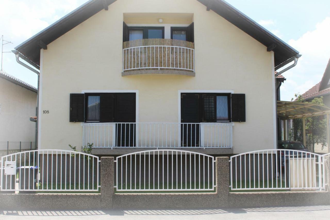 Apartman Ivana Varazdin Ngoại thất bức ảnh